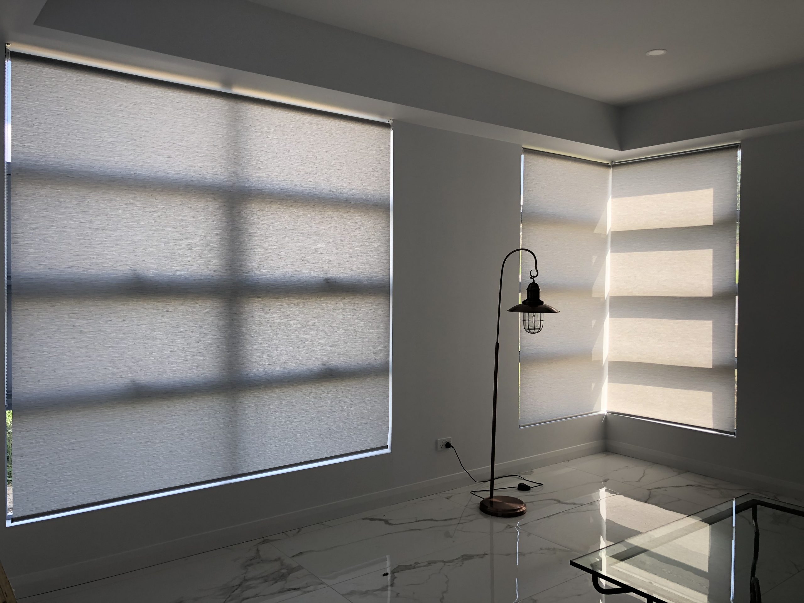 Screen Roller Shade